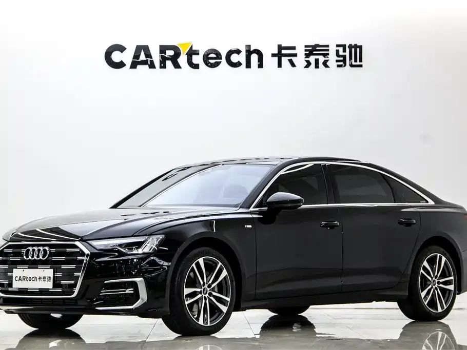 Audi A6L — фото 1