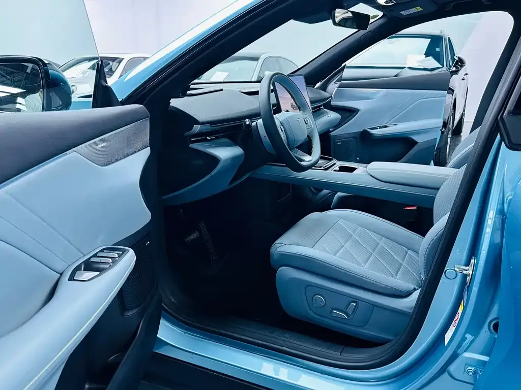 Deepal S05 2025 из CN, фото 10
