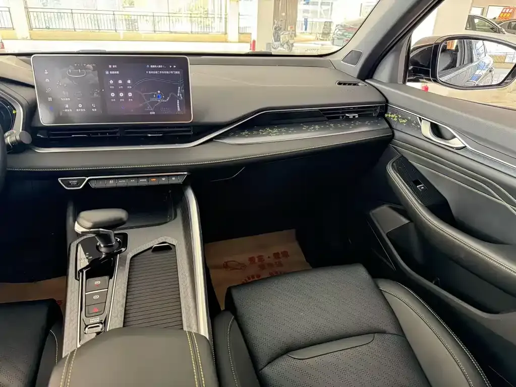 Geely Xingrui 2023 из CN, фото 2