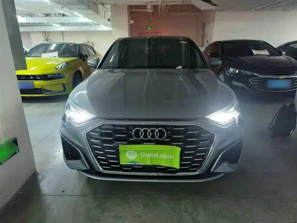 Audi A3 2024 из CN, фото 2