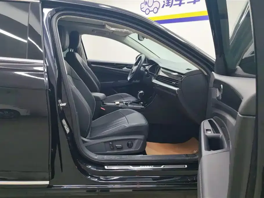 Volkswagen Passat — фото 4