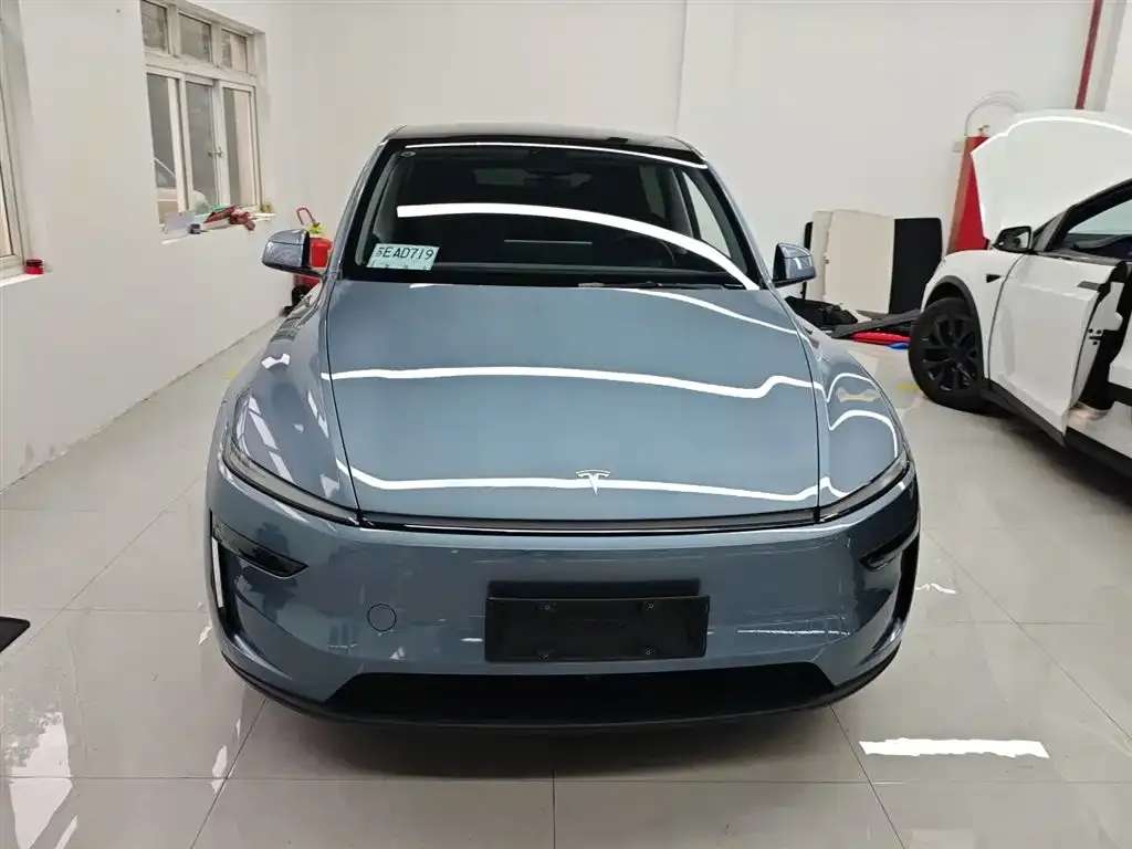 Tesla Model Y 2025 из CN, фото 3