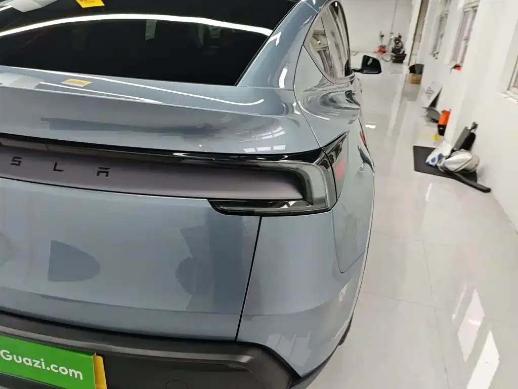 Tesla Model Y 2025 из CN, фото 6