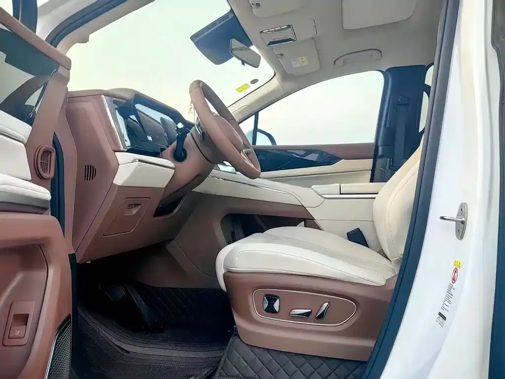 BYD Xia 2025 из CN, фото 4