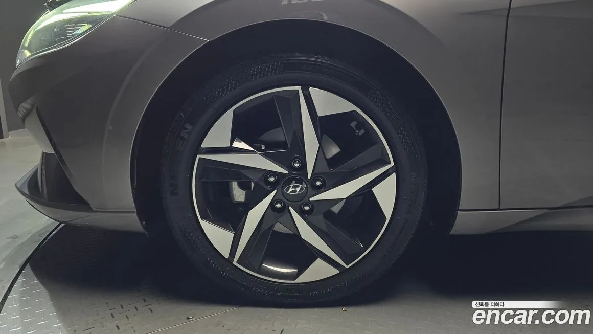 Hyundai AVANTE 2021 из KR, фото 6