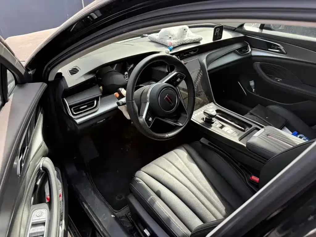Hongqi H5 2024 из CN, фото 2