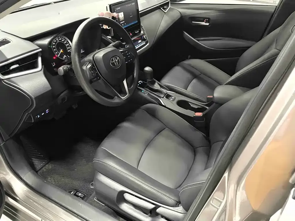 Toyota Corolla 2022 из CN, фото 9