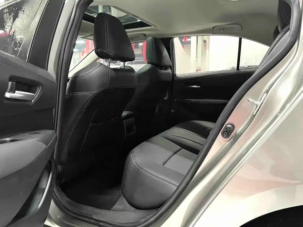 Toyota Corolla 2022 из CN, фото 4