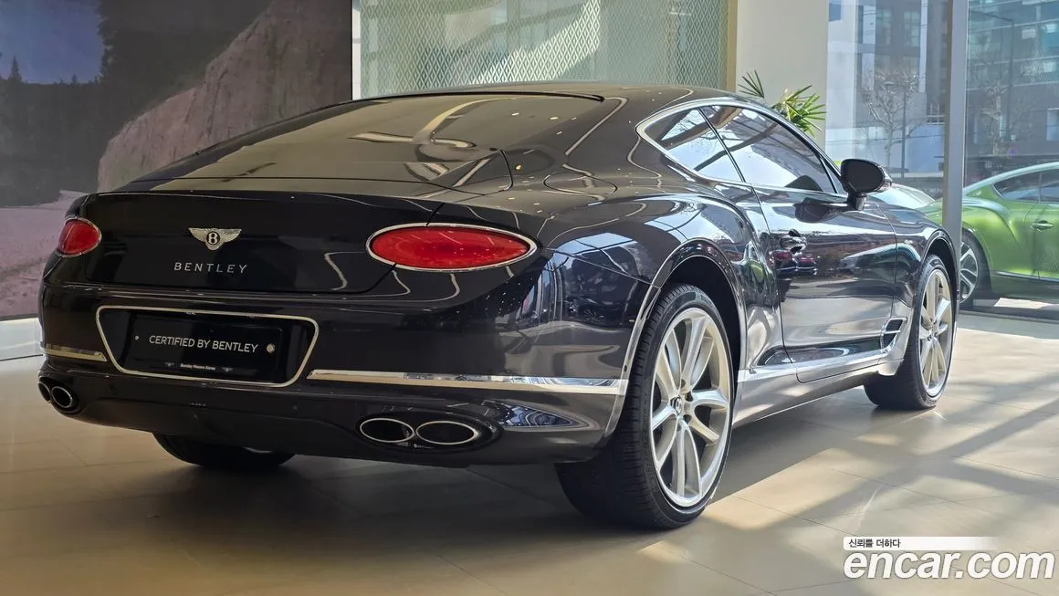 Bentley Continental 2023 из KR, фото 7