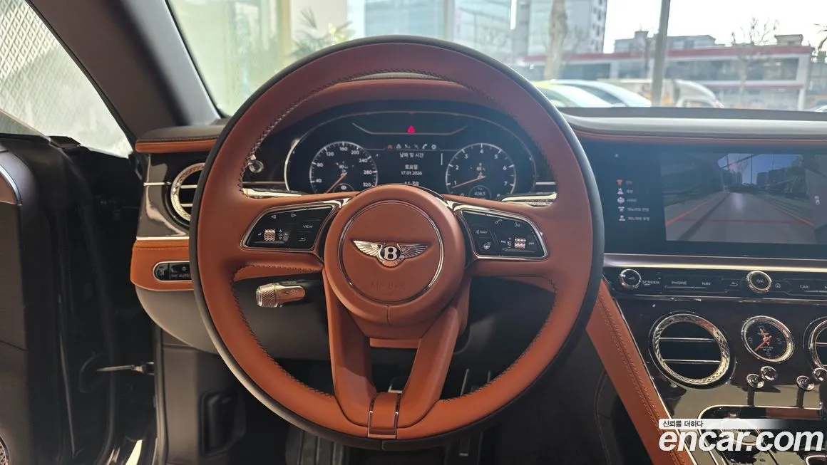 Bentley Continental 2023 из KR, фото 10