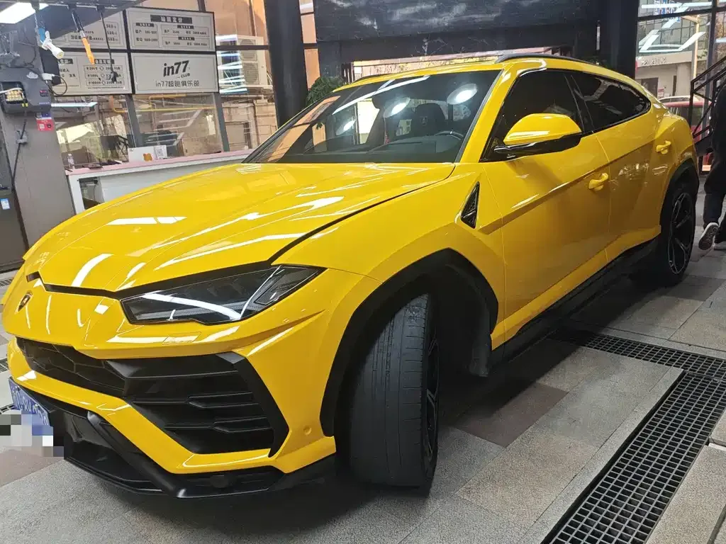 Lamborghini Urus 2023 из CN, фото 5