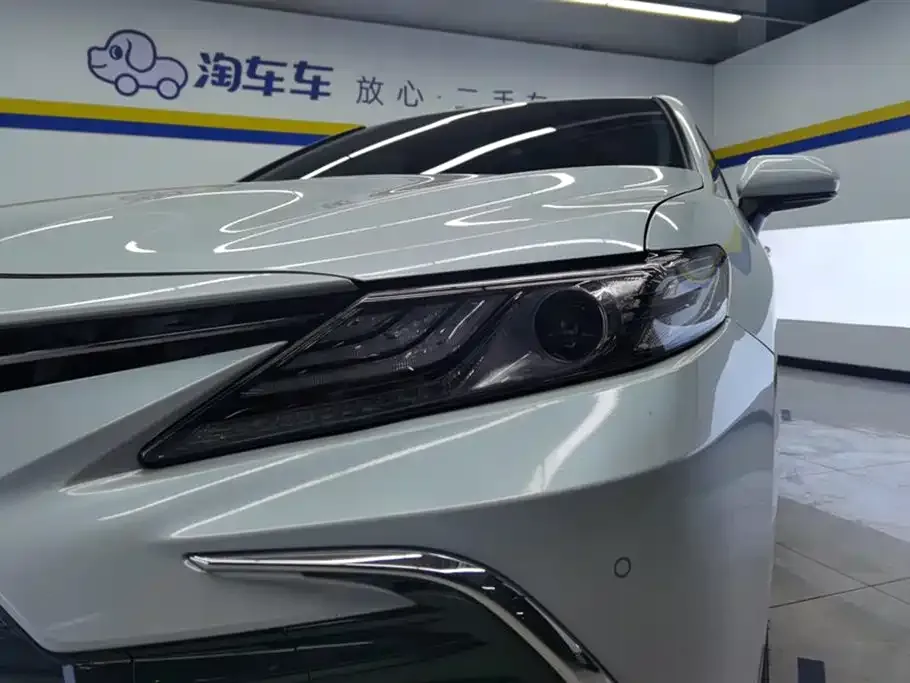 Toyota Camry 2023 из CN, фото 3