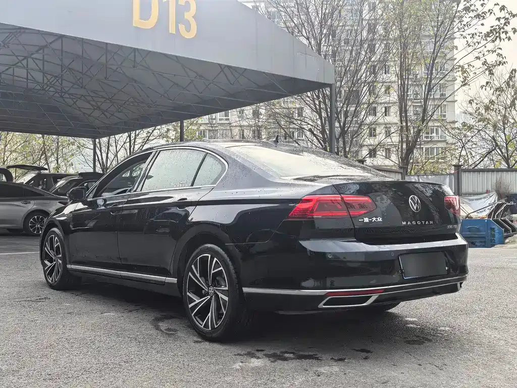 Volkswagen Magotan 2022 из CN, фото 9