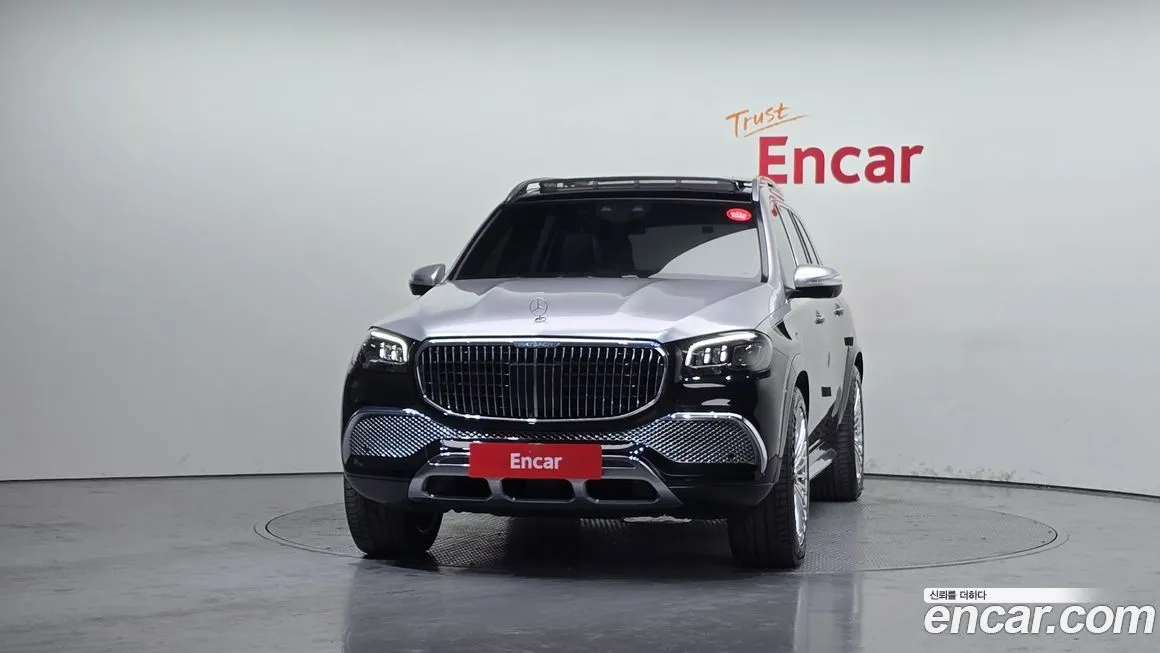Mercedes-Benz GLS-Class — фото 10