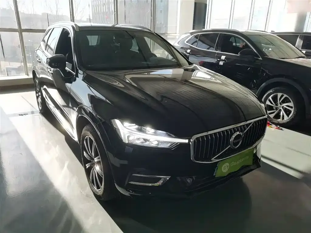 Volvo XC60 2021 из CN, фото 2