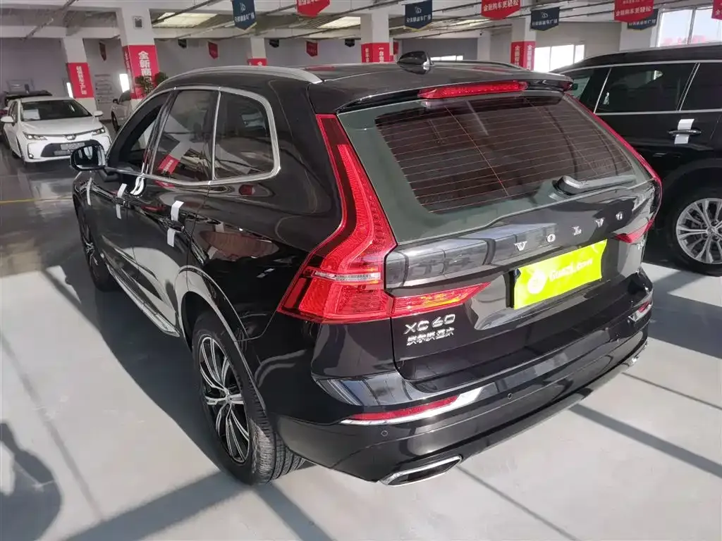 Volvo XC60 2021 из CN, фото 10