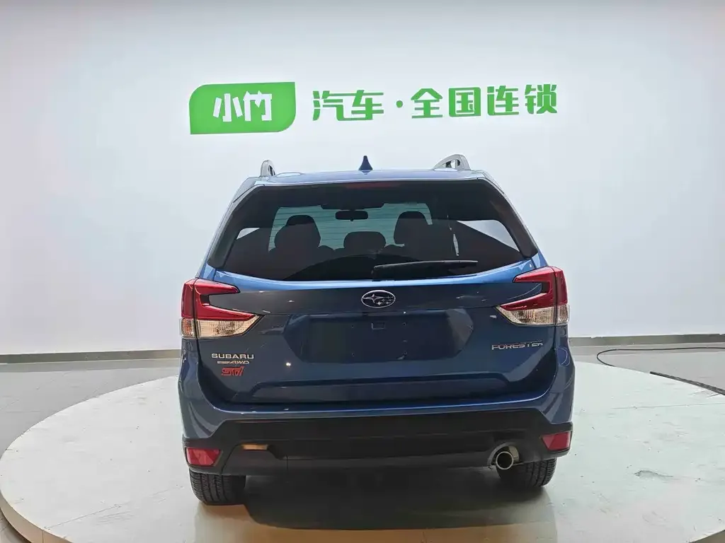 Subaru Forester 2023 из CN, фото 3