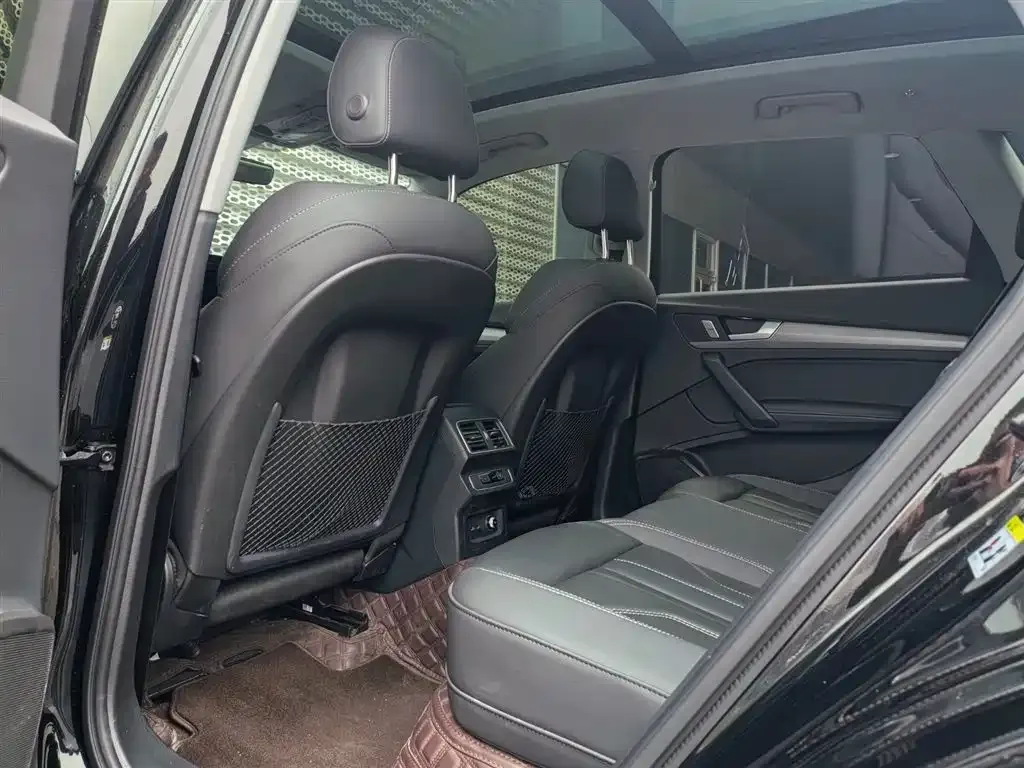 Audi Q5L 2024 из CN, фото 5