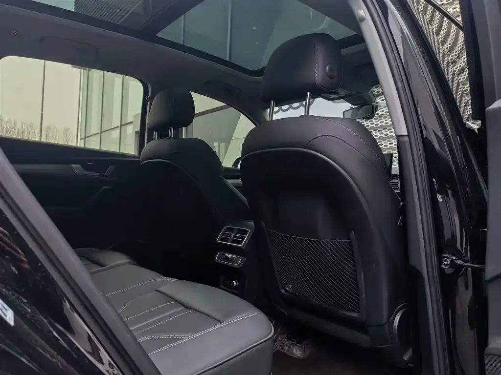 Audi Q5L 2024 из CN, фото 3
