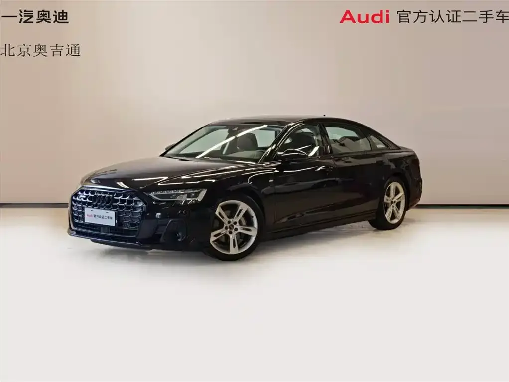 Audi A8 2023 из CN, фото 1
