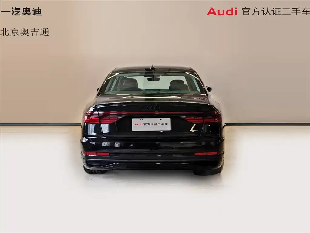 Audi A8 2023 из CN, фото 6