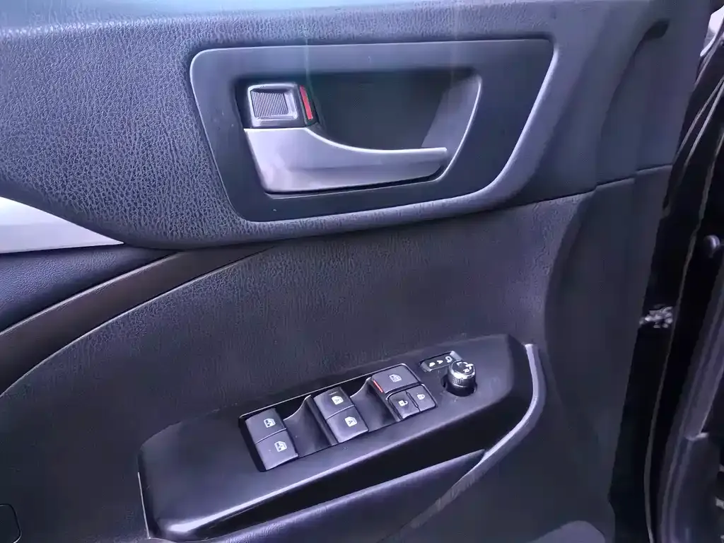 Toyota Highlander 2021 из CN, фото 3