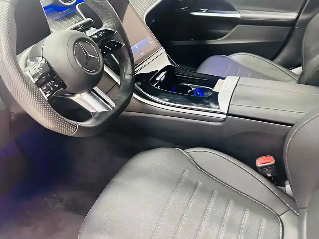 Mercedes-Benz C-Class 2023 из CN, фото 8