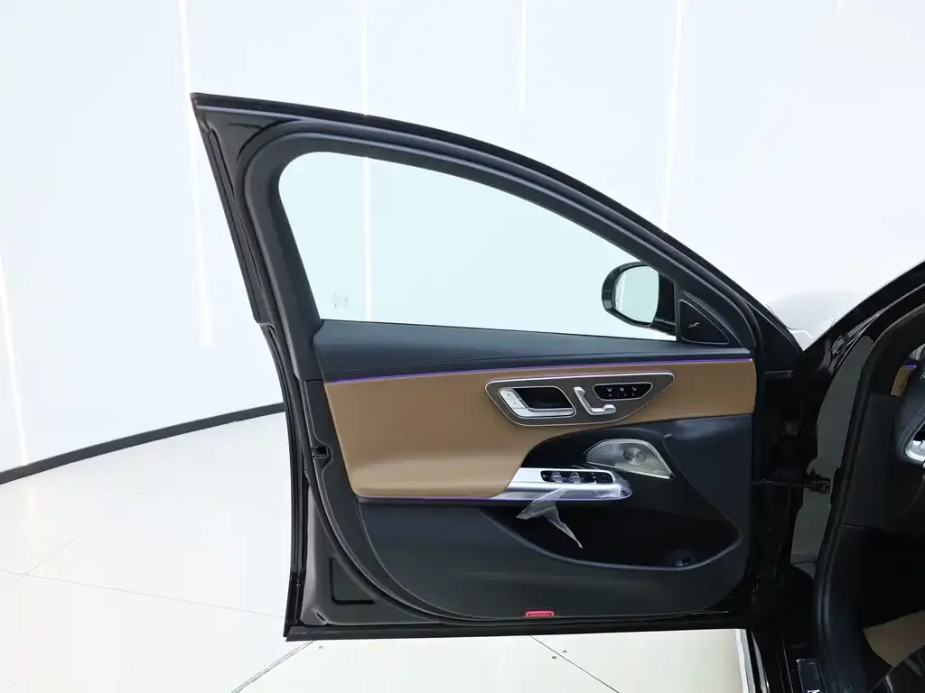 Mercedes-Benz E-Class 2026 из CN, фото 3
