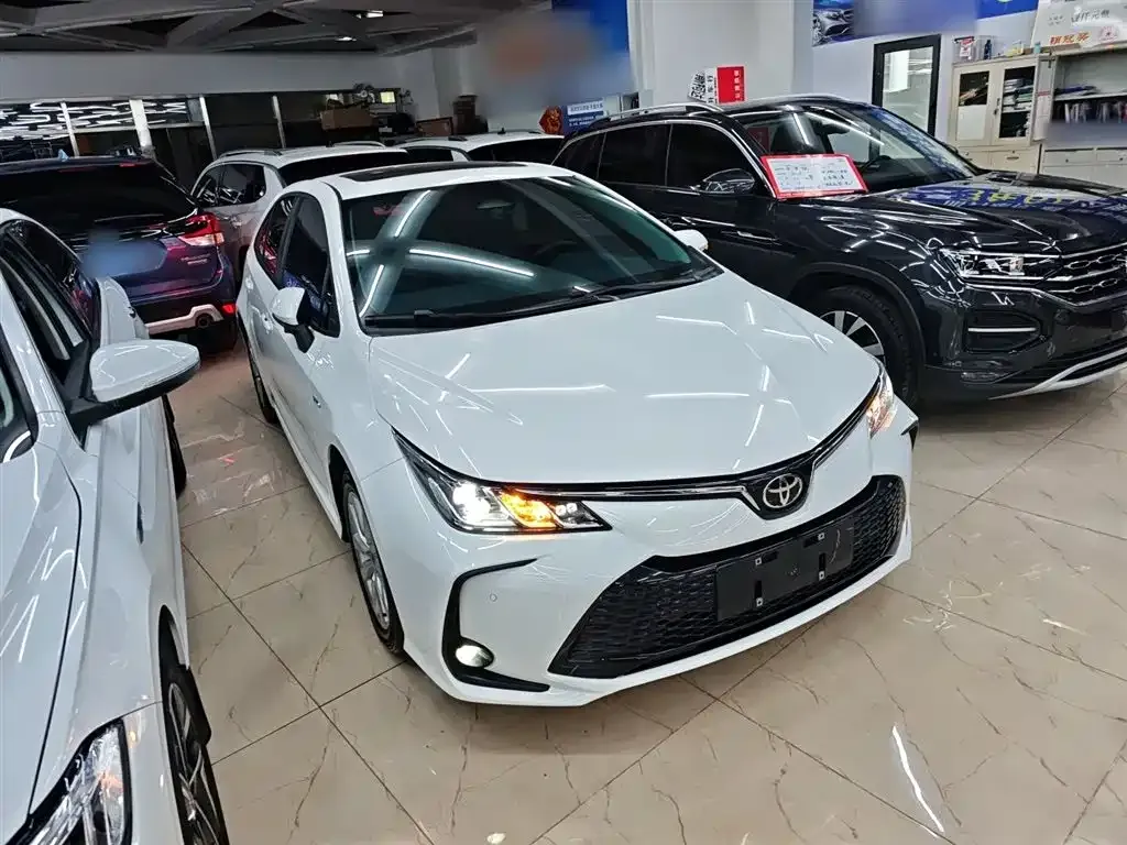 Toyota Corolla 2025 из CN, фото 10