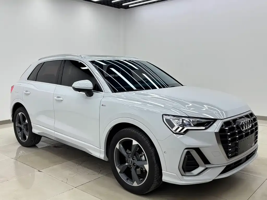 Audi Q3 2022 из CN, фото 2