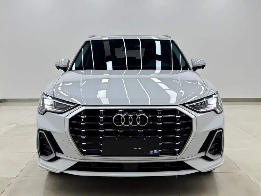 Audi Q3 2022 из CN, фото 4