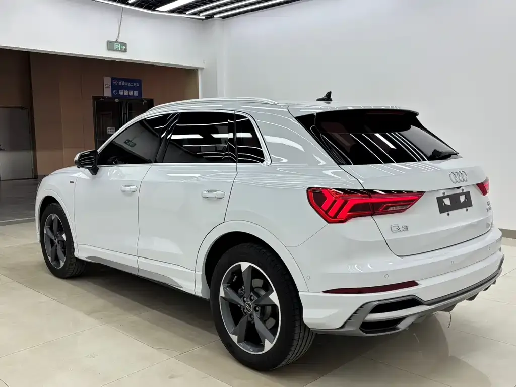 Audi Q3 2022 из CN, фото 5