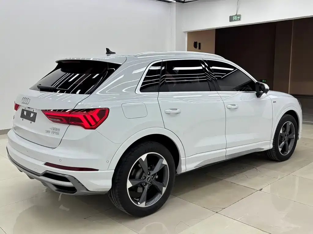 Audi Q3 2022 из CN, фото 6