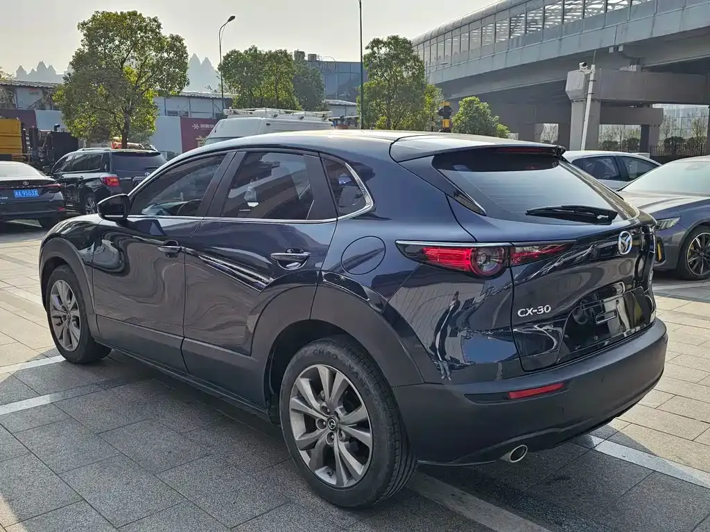 Mazda CX-30 — фото 5