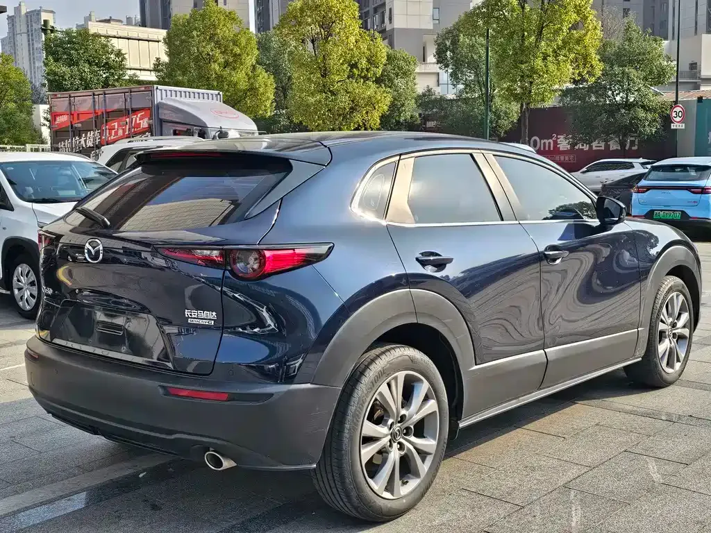 Mazda CX-30 — фото 10
