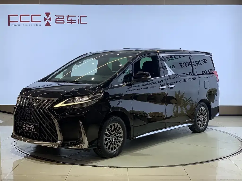 Lexus LM 2023 из CN, фото 1
