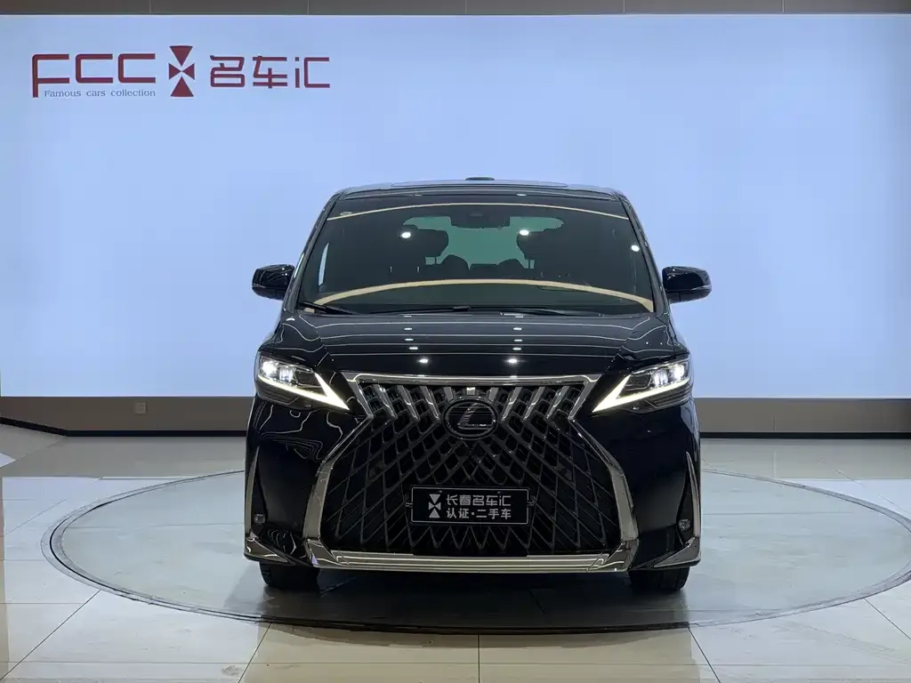 Lexus LM 2023 из CN, фото 3