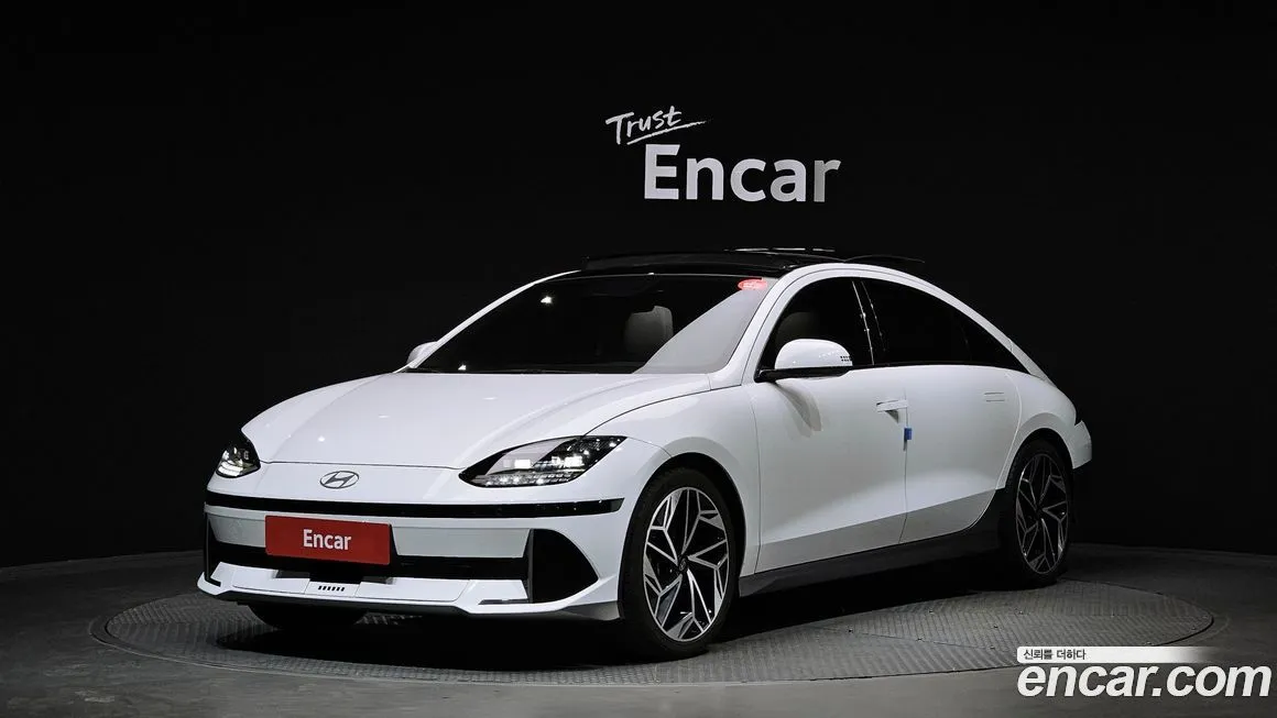 Hyundai Ioniq6 — фото 1