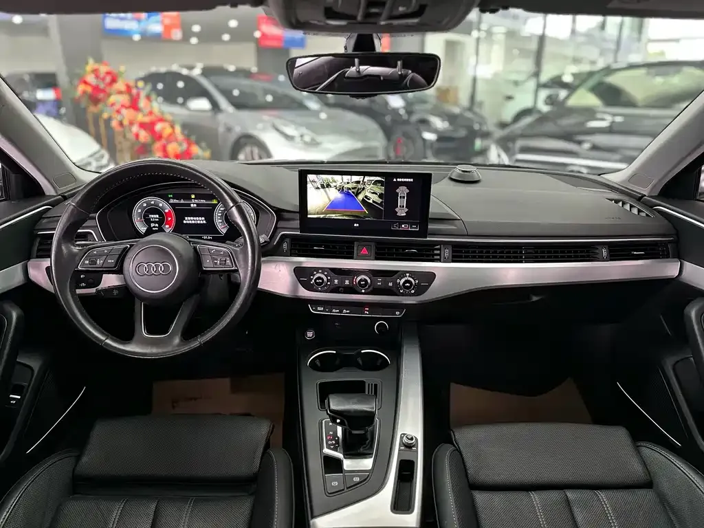 Audi A4L 2023 из CN, фото 10