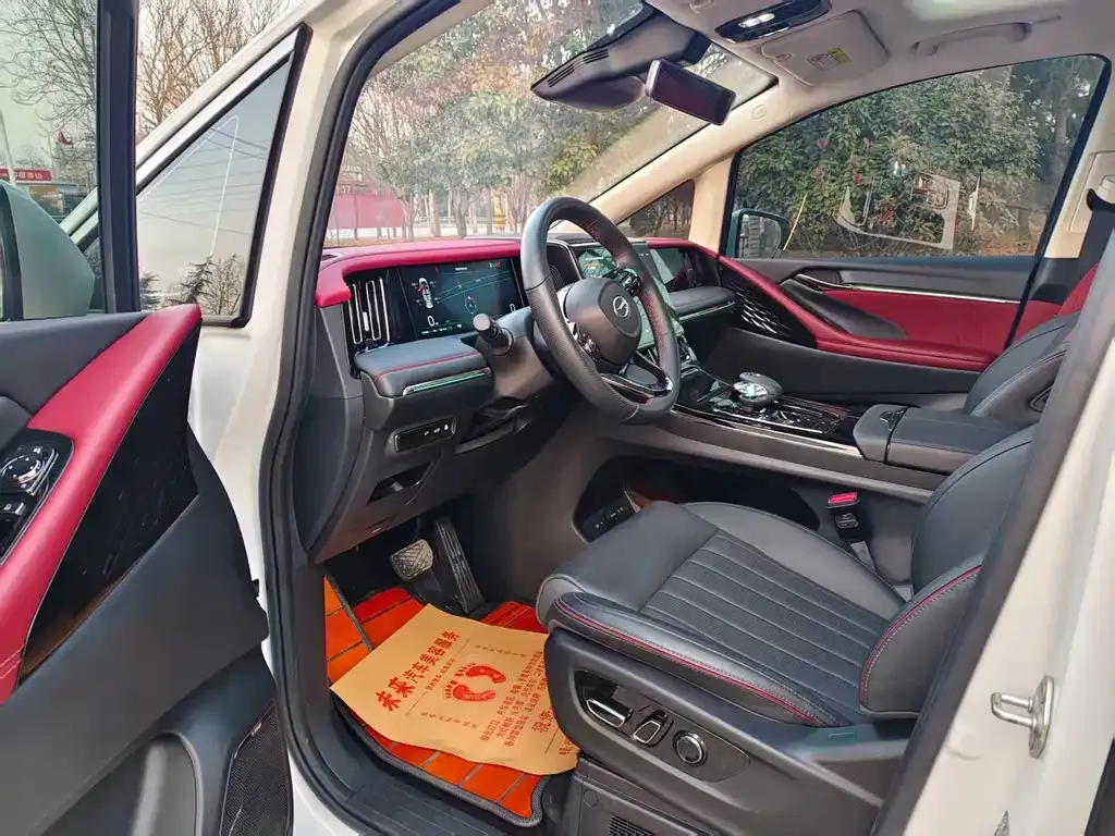 GAC Motor Trumpchi E9 — фото 9