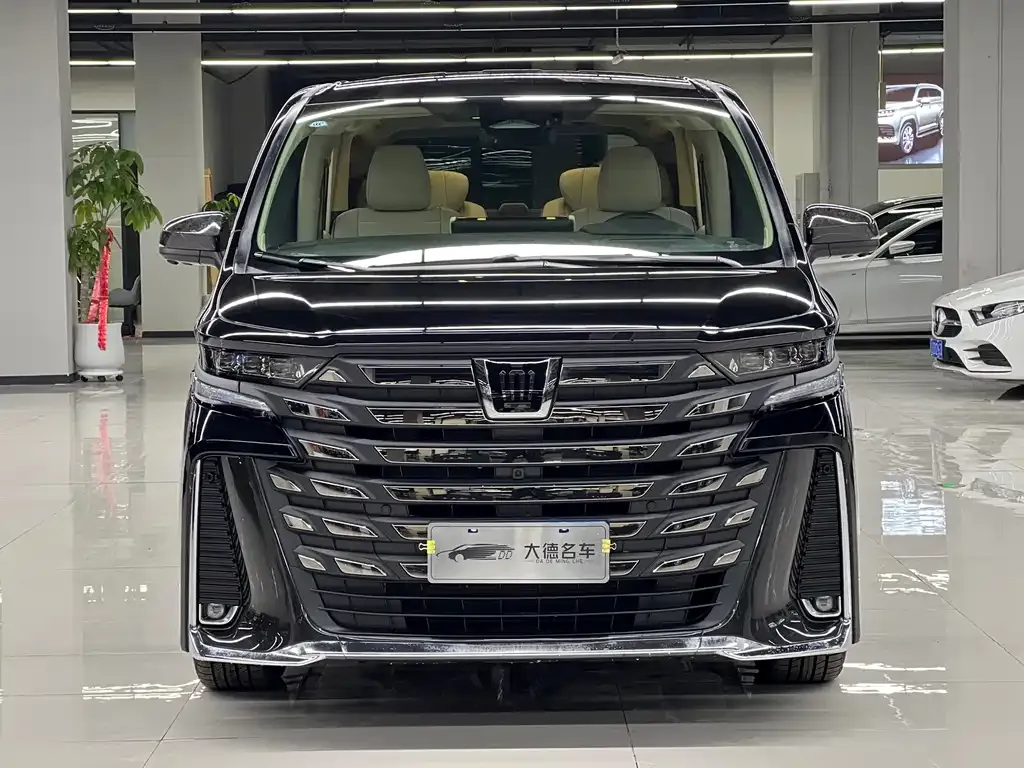 Toyota Vellfire 2024 из CN, фото 6