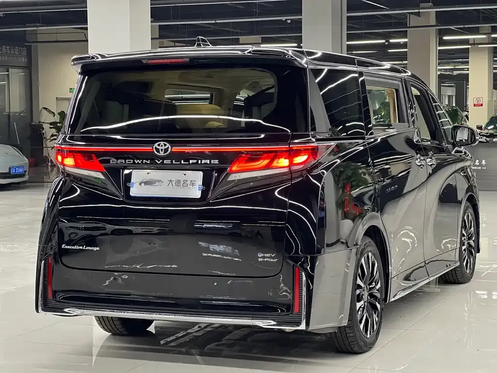 Toyota Vellfire 2024 из CN, фото 7