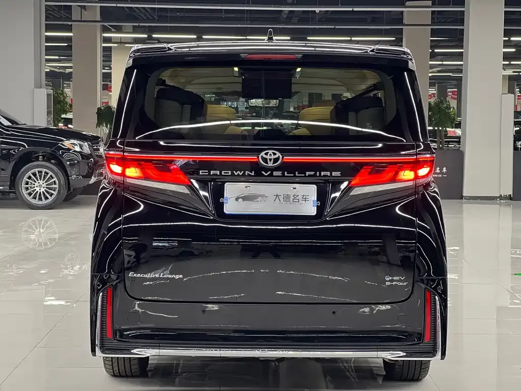 Toyota Vellfire 2024 из CN, фото 9