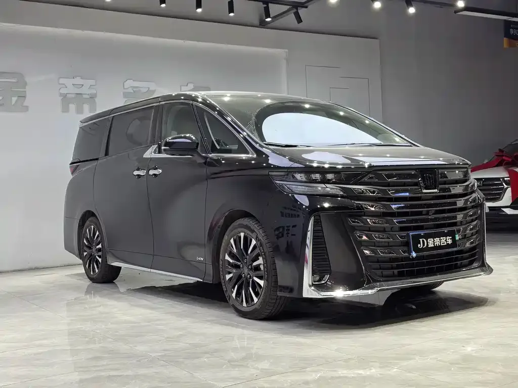 Toyota Vellfire 2024 из CN, фото 9