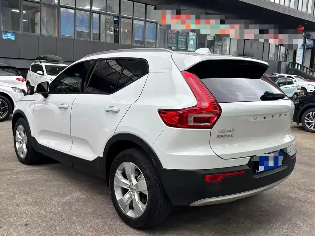 Volvo XC40 2021 из CN, фото 6