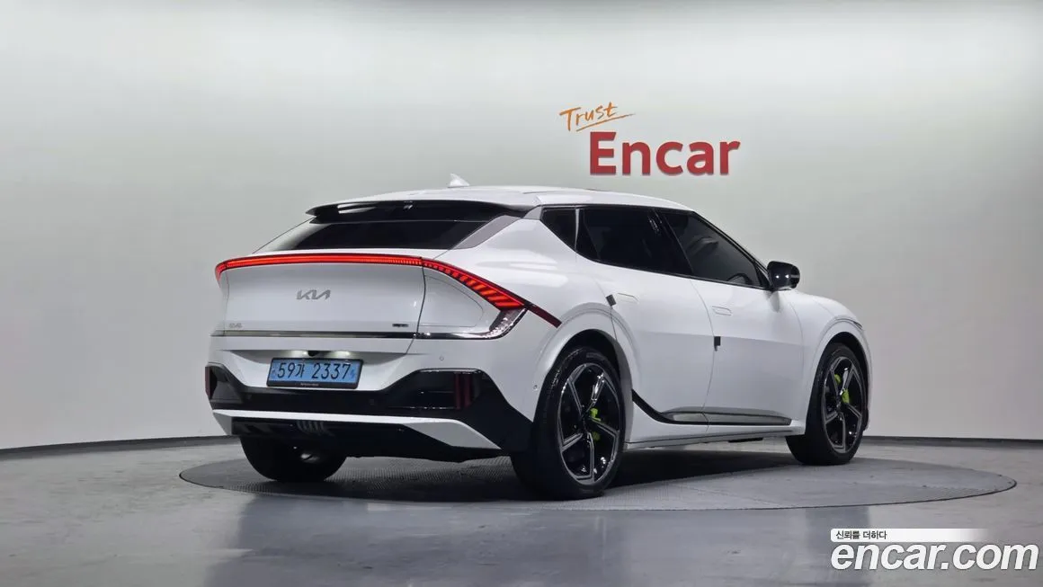 Kia EV6 2023 из KR, фото 8