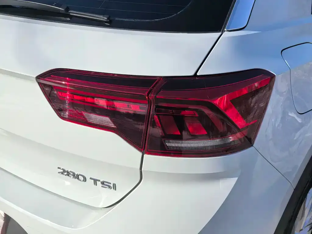 Volkswagen T-Roc 2022 из CN, фото 3