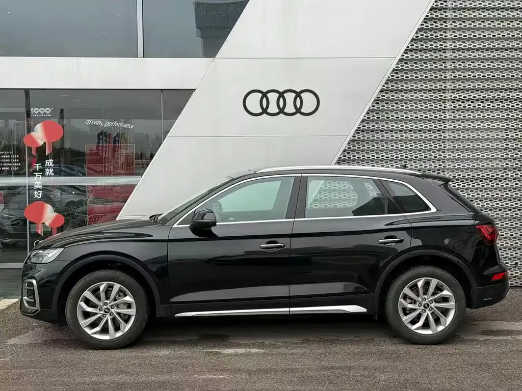 Audi Q5L 2024 из CN, фото 7