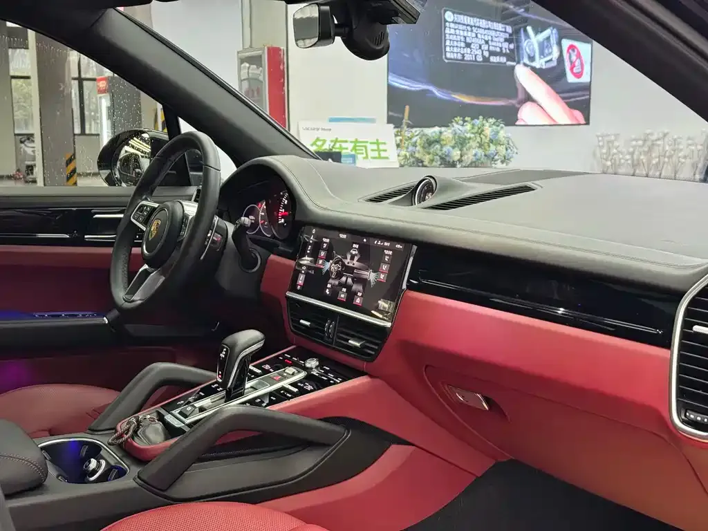 Porsche Cayenne 2021 из CN, фото 3