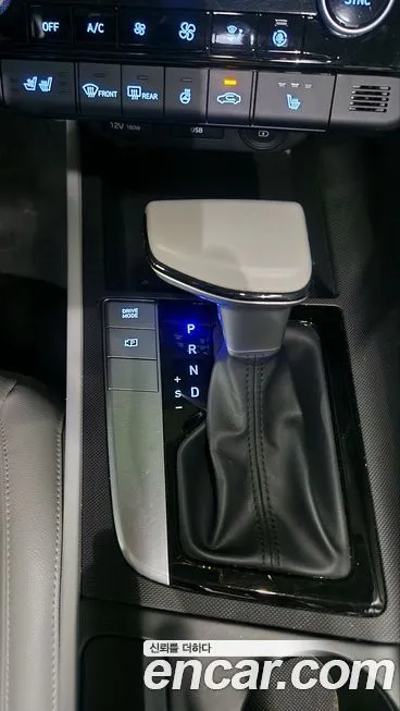 Hyundai AVANTE 2021 из KR, фото 3